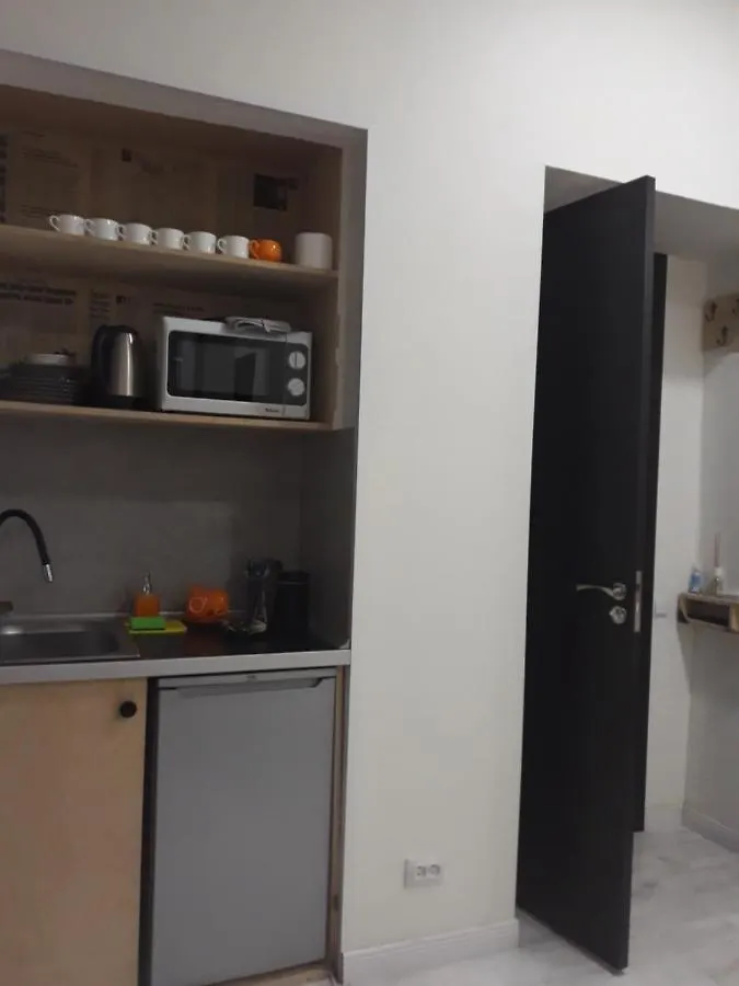 Nino'S Apartment In The Center Of Тбилиси